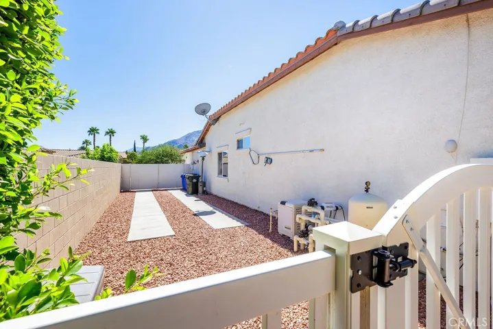 972 Mira Grande, Palm Springs, California 92262