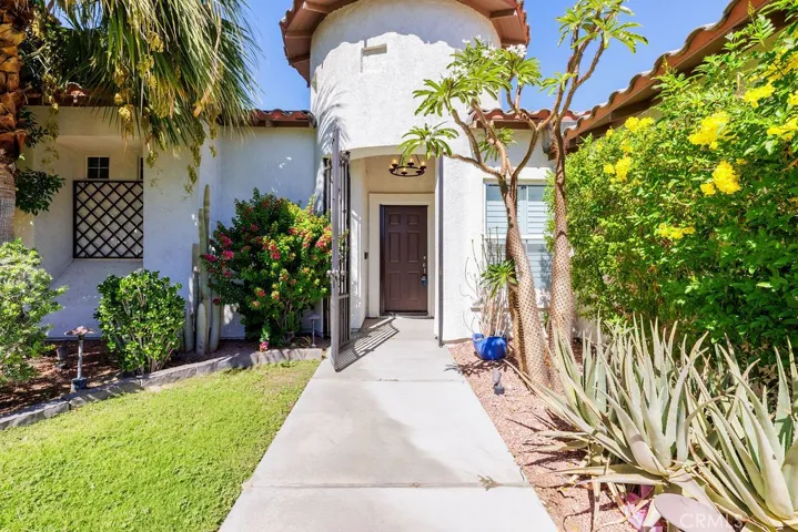 972 Mira Grande, Palm Springs, California 92262