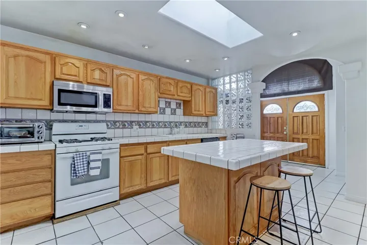 1937 Julie Avenue, Fullerton, California 92833