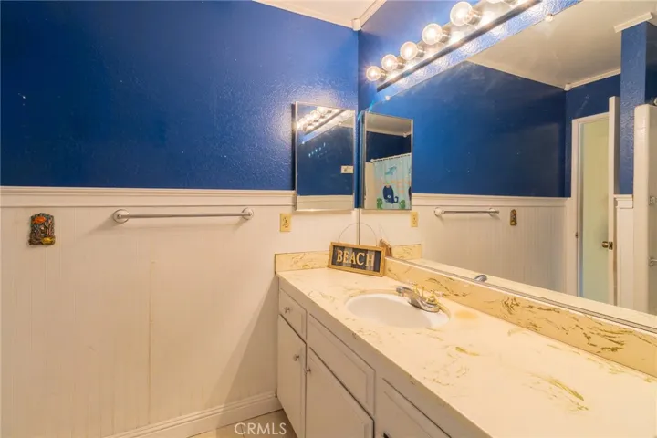 Hallway bathroom.