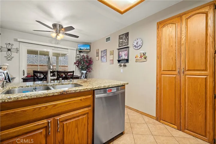 27919 Rigel Drive, Canyon Country, California 91351