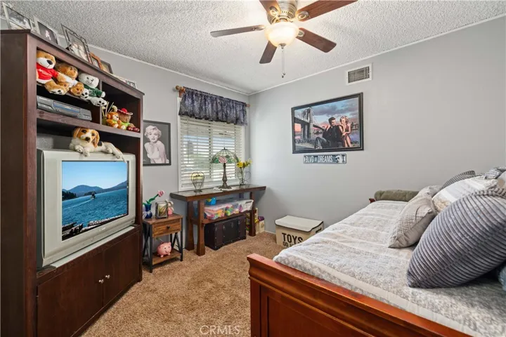27919 Rigel Drive, Canyon Country, California 91351