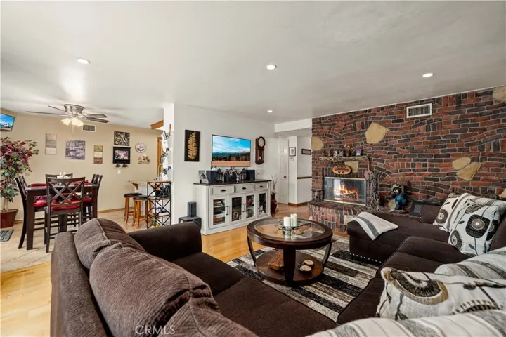 27919 Rigel Drive, Canyon Country, California 91351