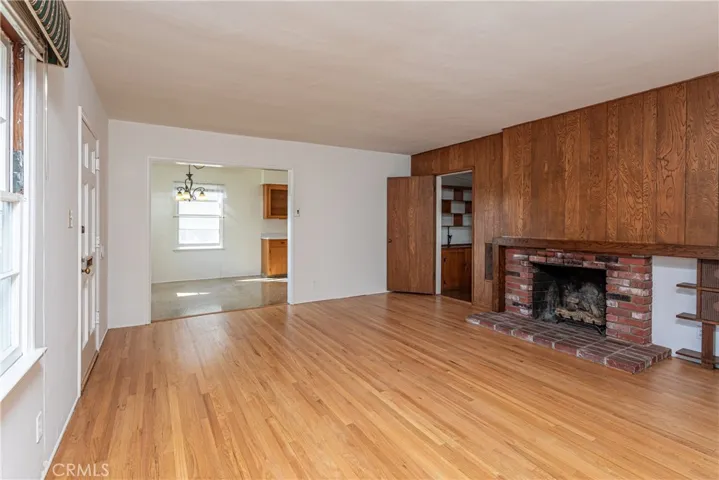 1037 N Parish Place, Burbank, California 91506