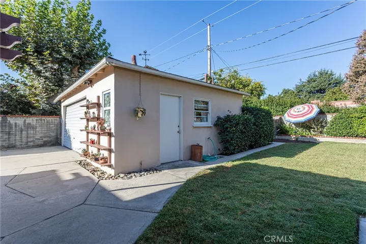 1037 N Parish Place, Burbank, California 91506