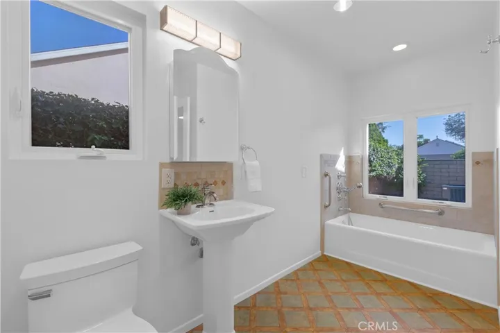 1119 S Orchard Avenue, Fullerton, California 92833