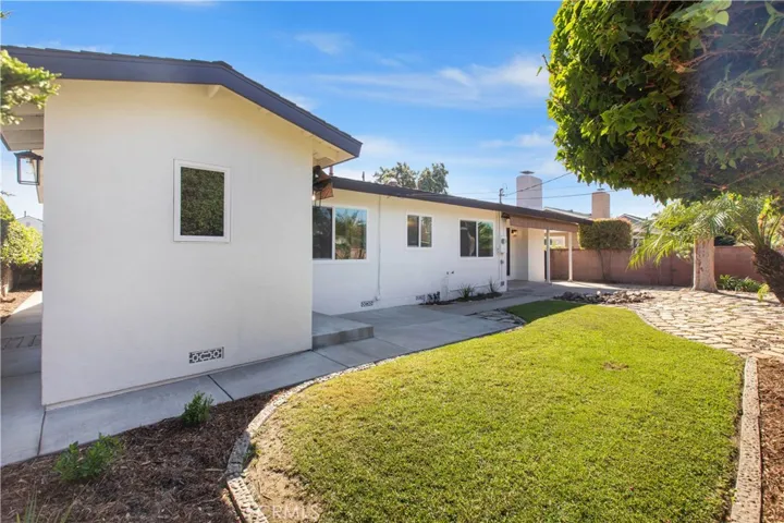 1119 S Orchard Avenue, Fullerton, California 92833