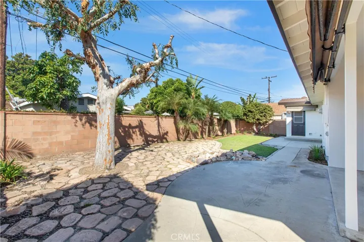 1119 S Orchard Avenue, Fullerton, California 92833