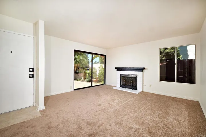 325 Village Run E, Encinitas, California 92024