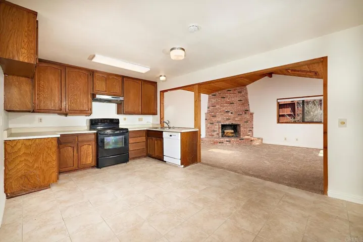 325 Village Run E, Encinitas, California 92024