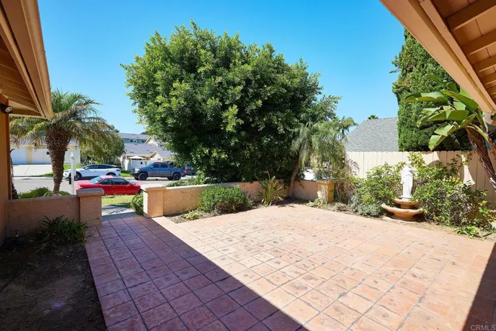 325 Village Run E, Encinitas, California 92024