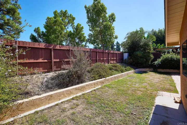 325 Village Run E, Encinitas, California 92024