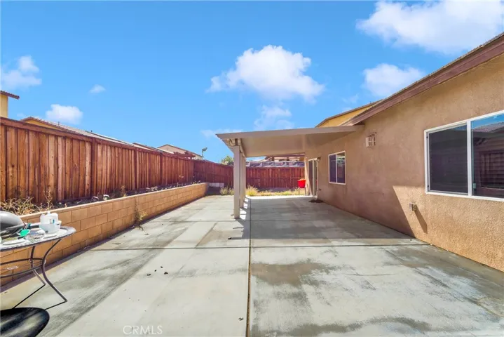 14245 Tierra Del Sur Street, Adelanto, California 92301