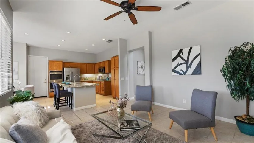 2131 Stone Castle, Fallbrook, California 92028