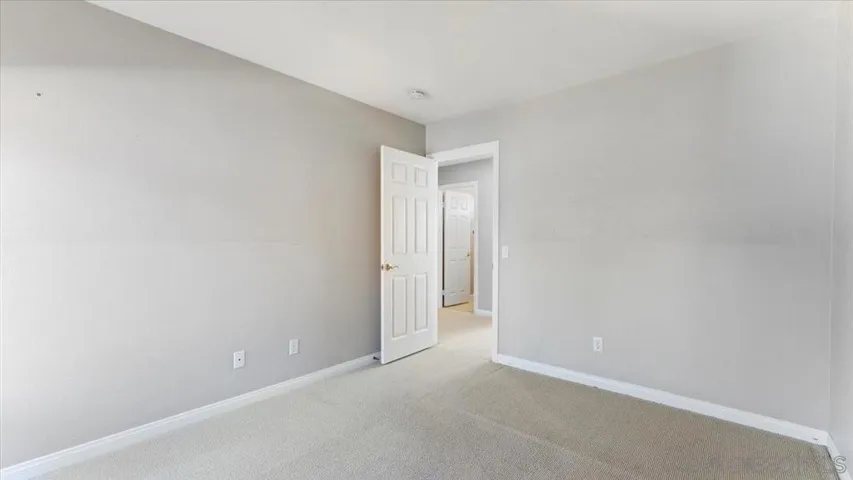 2131 Stone Castle, Fallbrook, California 92028