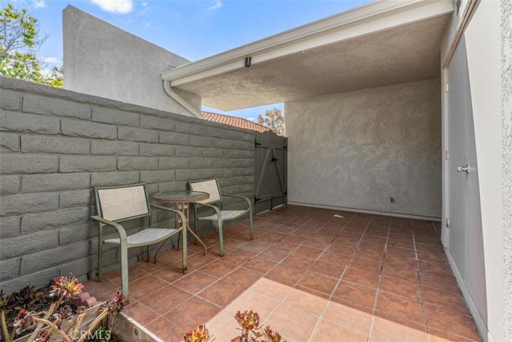 2109 Via Puerta Unit U, Laguna Woods, California 92637