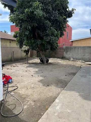 513 N Santa Fe Avenue, Compton, California 90221
