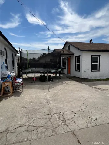 513 N Santa Fe Avenue, Compton, California 90221