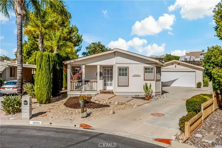 38260 Via Alegre, Murrieta, California 92563