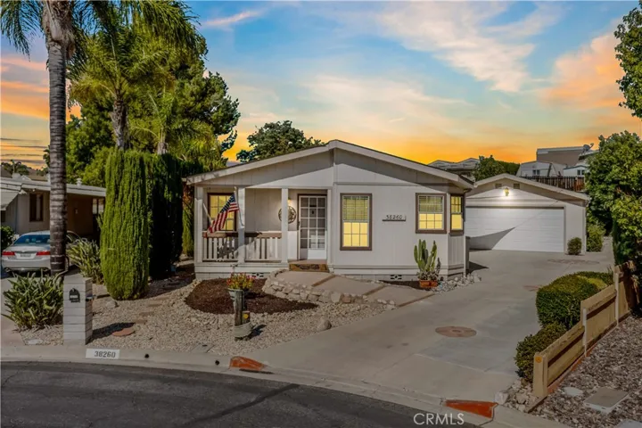 38260 Via Alegre, Murrieta, California 92563