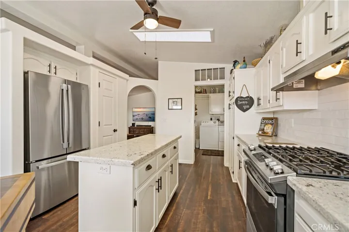 38260 Via Alegre, Murrieta, California 92563