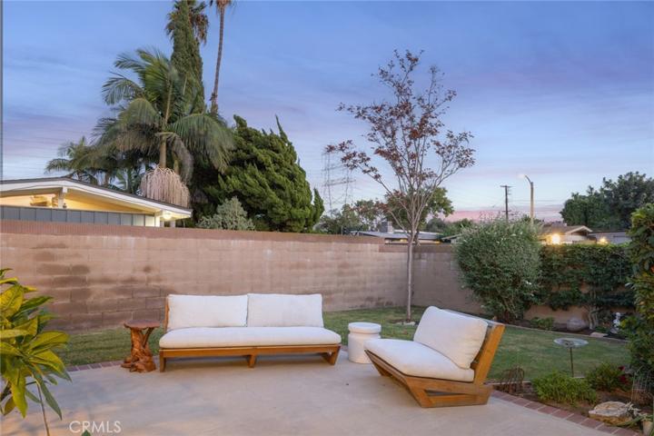 7227 E Mezzanine Way, Long Beach, California 90808