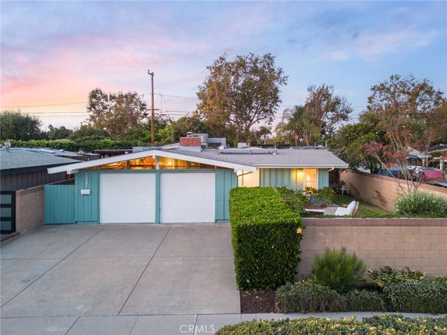 7227 E Mezzanine Way, Long Beach, California 90808