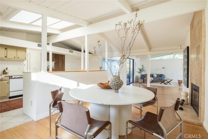 7227 E Mezzanine Way, Long Beach, California 90808
