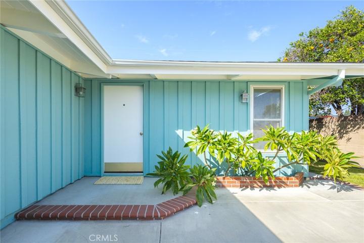 7227 E Mezzanine Way, Long Beach, California 90808
