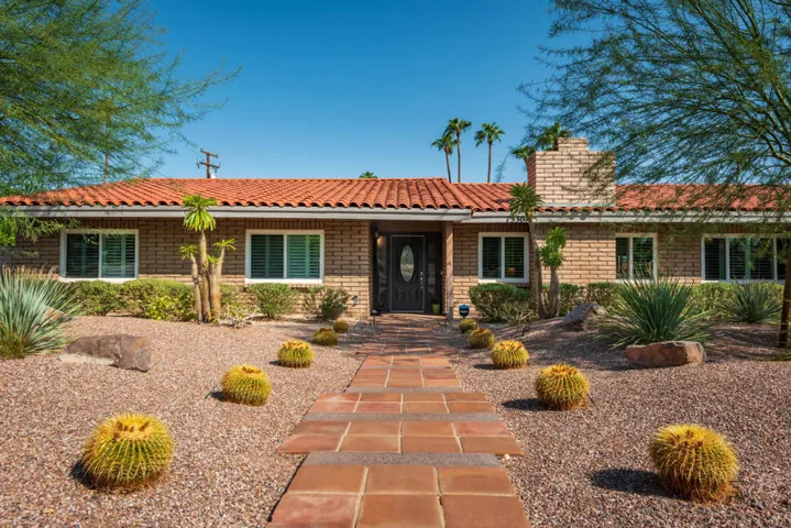 73304 Willow - Front Exterior 3
