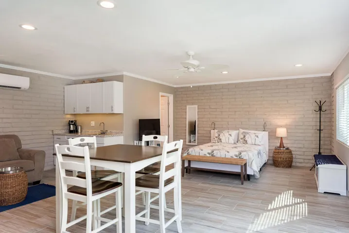73304 Willow - Detached Casita Interior