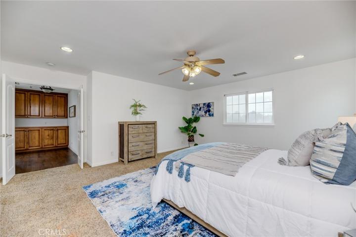 3816 Chatwin Avenue, Long Beach, California 90808