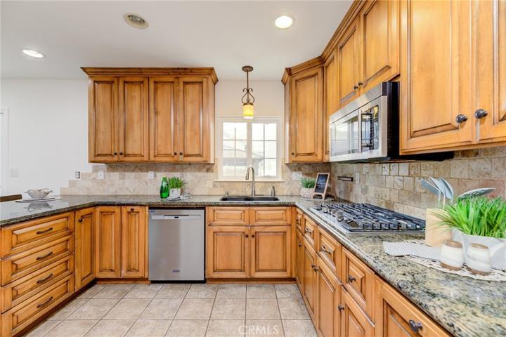 3816 Chatwin Avenue, Long Beach, California 90808