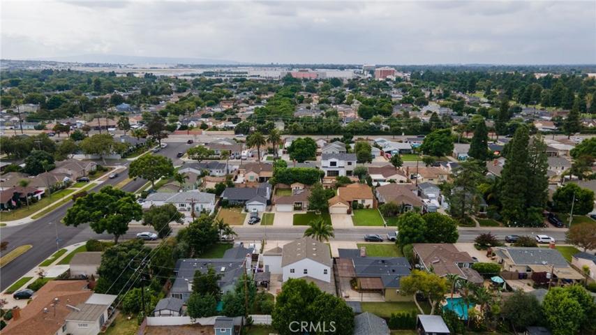 3816 Chatwin Avenue, Long Beach, California 90808