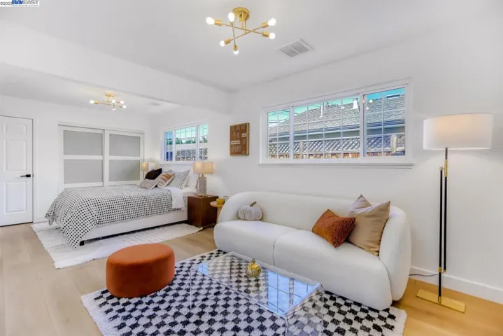 508 Roxbury Way, Belmont, California 94002