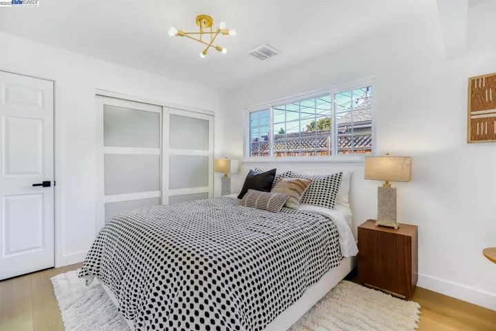 508 Roxbury Way, Belmont, California 94002