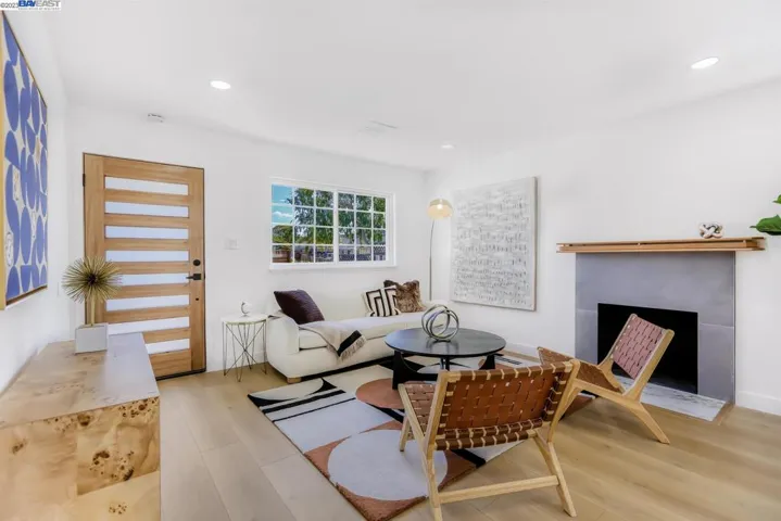 508 Roxbury Way, Belmont, California 94002