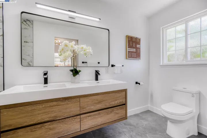 508 Roxbury Way, Belmont, California 94002