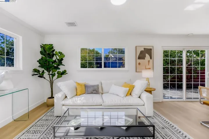 508 Roxbury Way, Belmont, California 94002