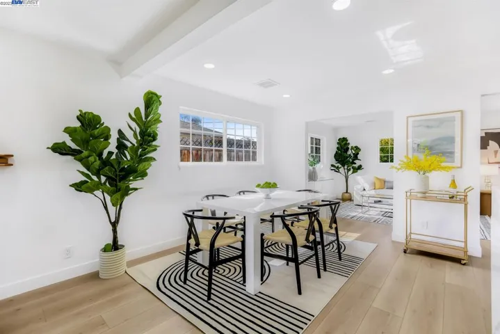 508 Roxbury Way, Belmont, California 94002