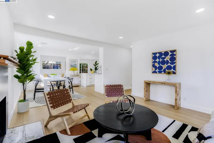 508 Roxbury Way, Belmont, California 94002