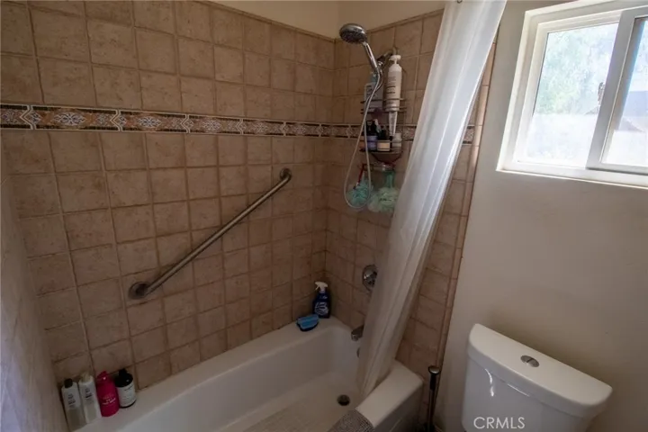 960 Chestnut Avenue, Redlands, California 92373
