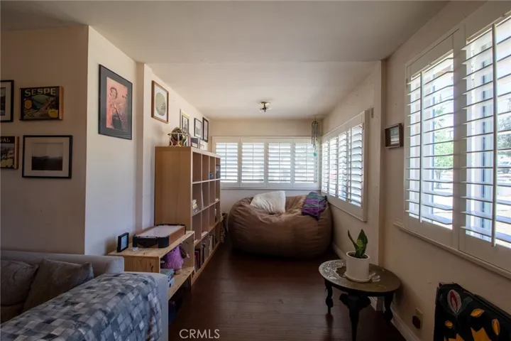 960 Chestnut Avenue, Redlands, California 92373