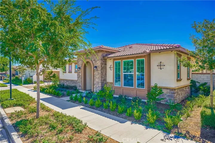 4222 E Sonrisa Privado, Ontario, California 91761