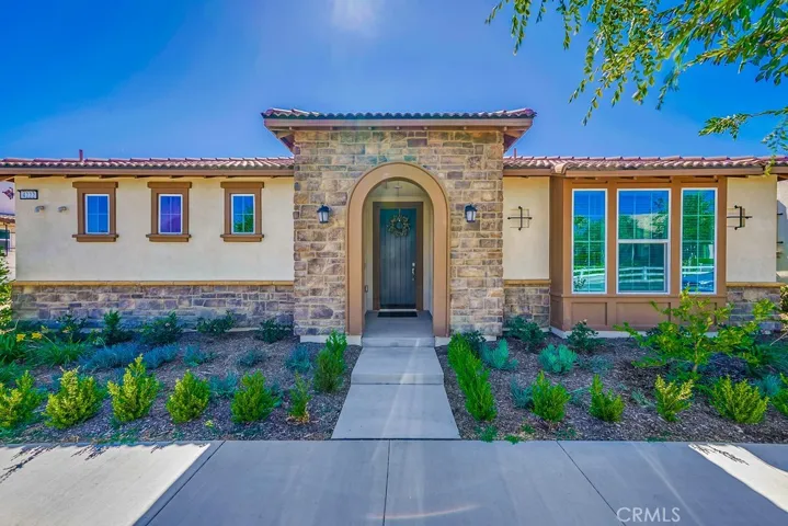 4222 E Sonrisa Privado, Ontario, California 91761