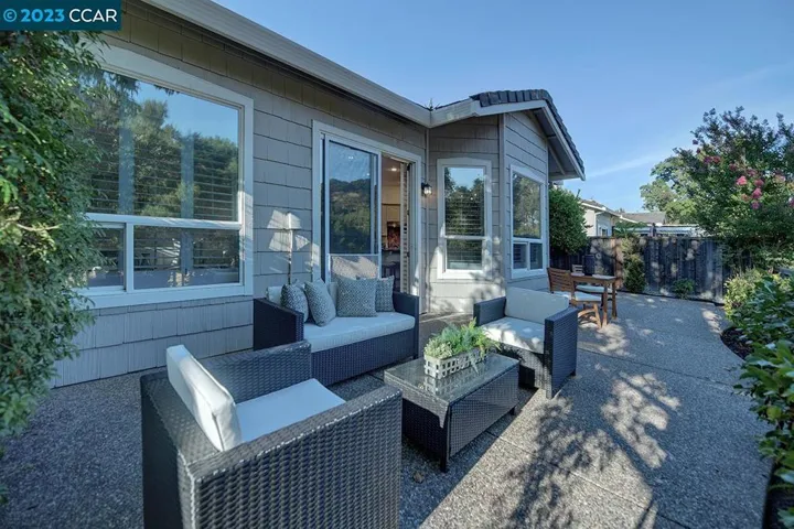 1720 Comstock Dr, Walnut Creek, California 94595