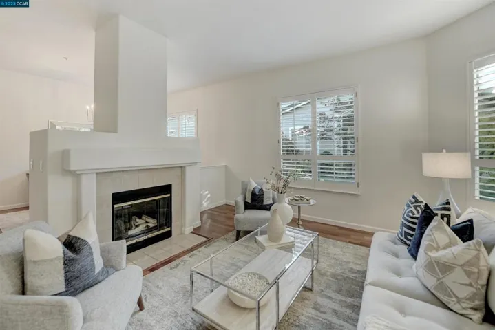 1720 Comstock Dr, Walnut Creek, California 94595