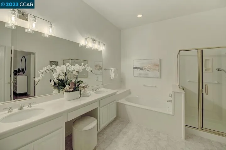 1720 Comstock Dr, Walnut Creek, California 94595