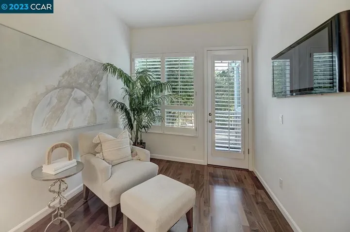 1720 Comstock Dr, Walnut Creek, California 94595