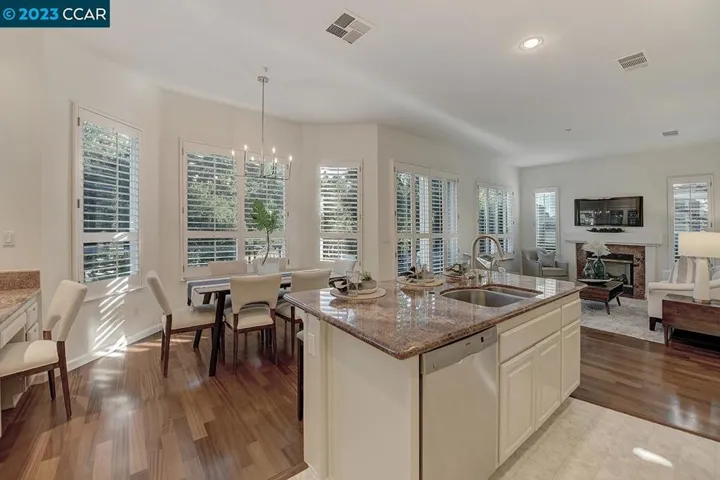 1720 Comstock Dr, Walnut Creek, California 94595